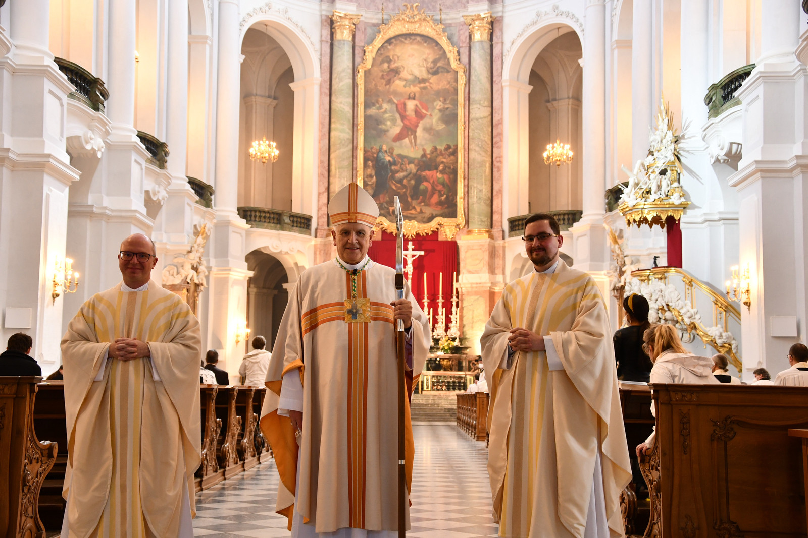 Priesterweihe in Dresden - Sonntag 30.05. 6 Priesterweihe in Dresden - Sonntag 30.05. 6