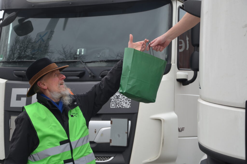 Trucker-Projekt St. Benno - Nikolaus-Aktion 2025 14