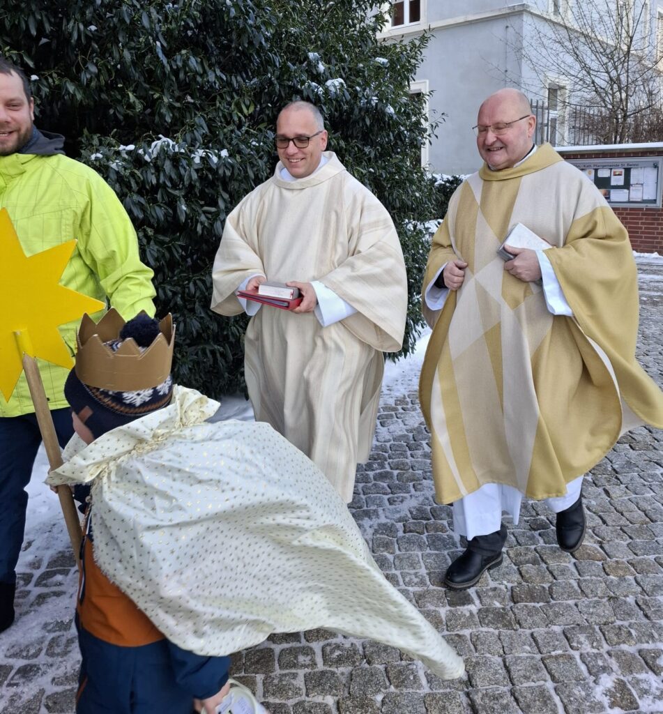 Sternsinger unterwegs - und in den Abschluss- Gottesdiensten 4