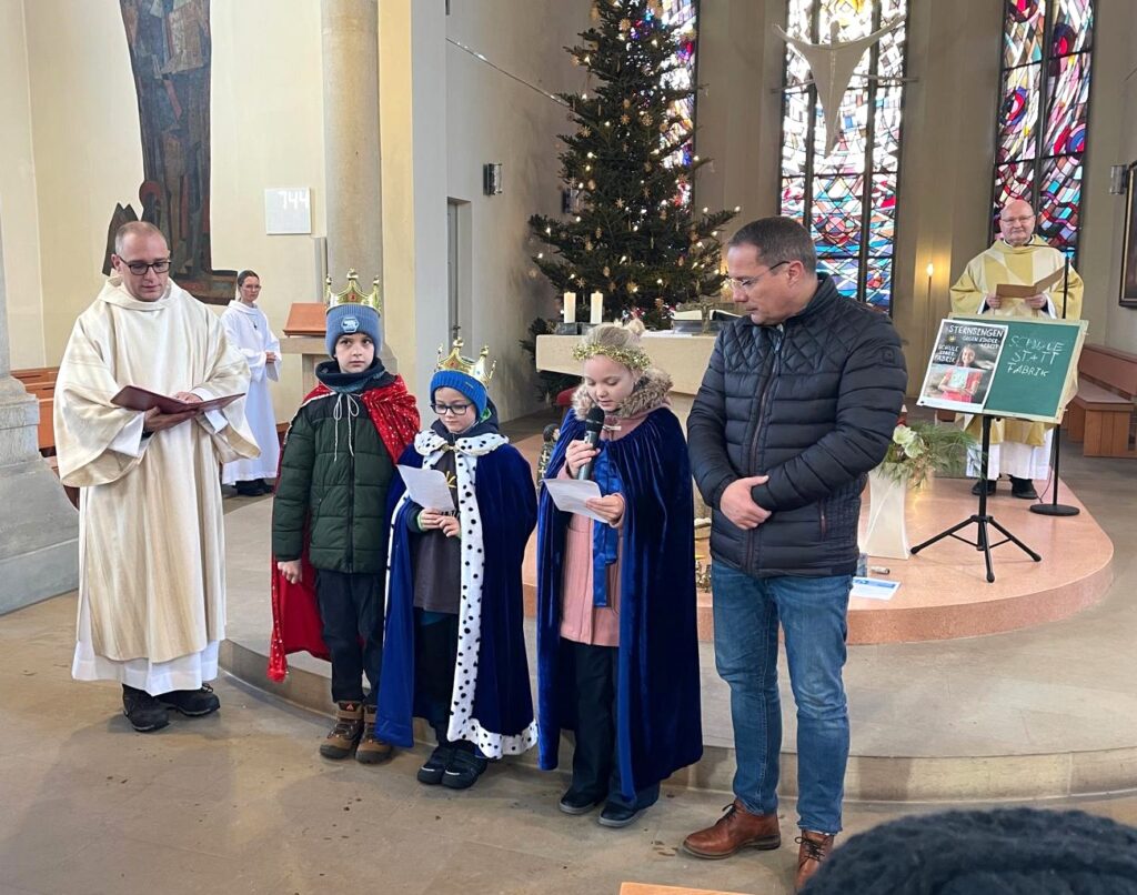 Sternsinger unterwegs - und in den Abschluss- Gottesdiensten 8